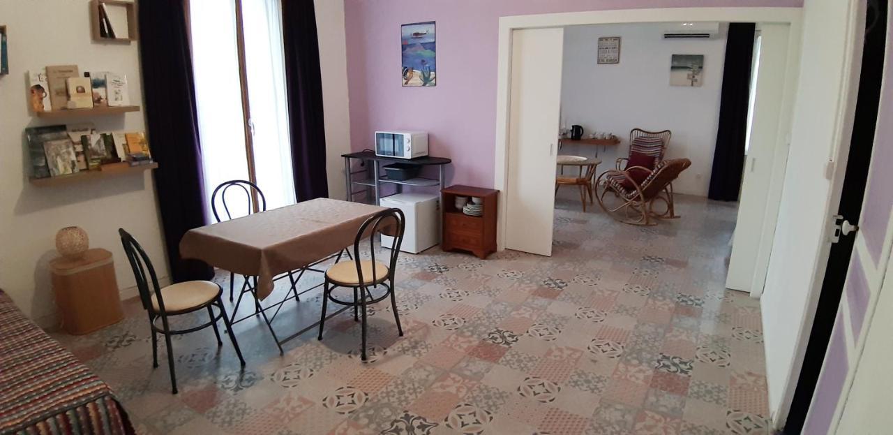 Chambre D'Hotes Du Mas Julianas 萨朗科的圣洛朗 外观 照片